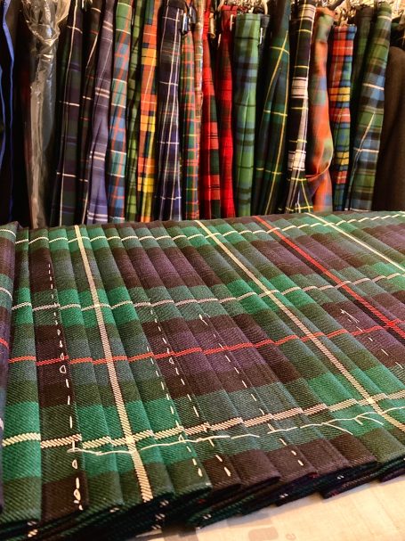 Made to measure kilt Scotland bespoke kilts